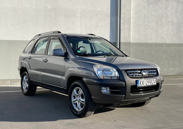 Kia Sportage cena 25900 przebieg: 86000, rok produkcji 2005 z Bobolice małe 562